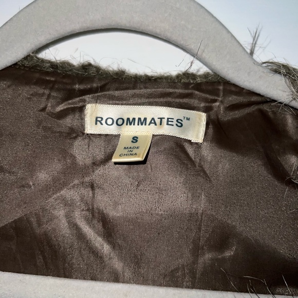 Faux Fur Vest Size Small - Picture 3 of 4